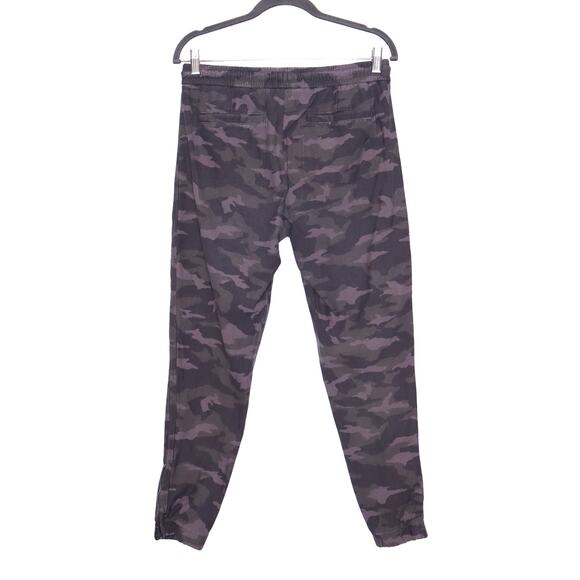 ATHLETA Farallon Jogger Black Olive Camo Mid- Rise Pull-On Active Pant Women's 6 - Picture 4 of 14